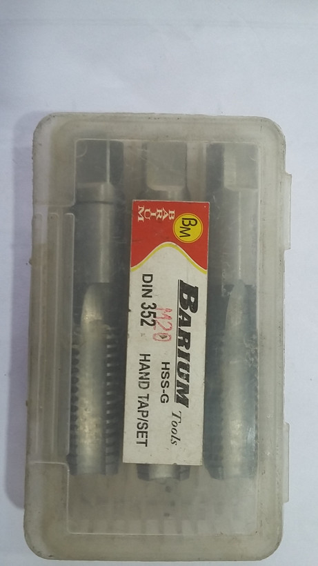 مشخصات، قیمت و خرید قلاویز دستی M20 برند باریوم (BARIUM) | کیفیت صنعتی و قیمت مناسب | قلاویز دستی و ماشینی