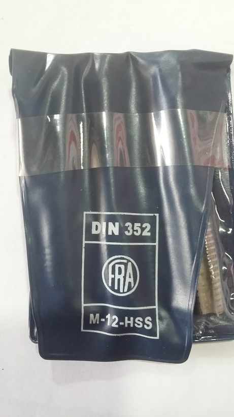 مشخصات، قیمت و خرید قلاویز دستی M12 سایز ۱۲ میلیمتر طرح FRA | قلاویز سنگین و استاندارد برای صنایع بزرگ | قلاویز دستی و ماشینی