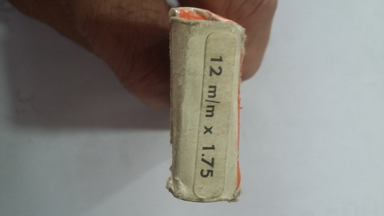 مشخصات، قیمت و خرید قلاویز دستی M12 میلیمتر با استاندارد انگلیس | دقت بالا و کیفیت ممتاز | قلاویز دستی و ماشینی