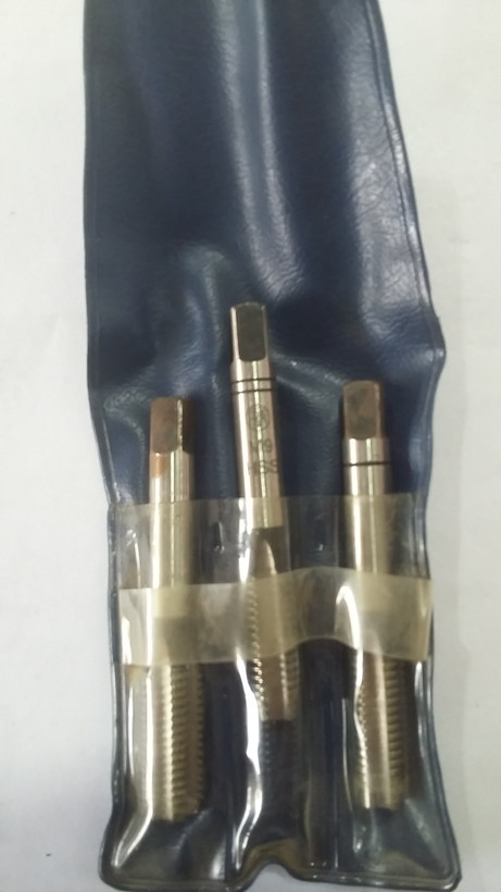مشخصات، قیمت و خرید قلاویز دستی M9 سایز ۹ میلیمتر طرح FRA | ابزار تخصصی برای سایزهای خاص و مهندسی | قلاویز دستی و ماشینی