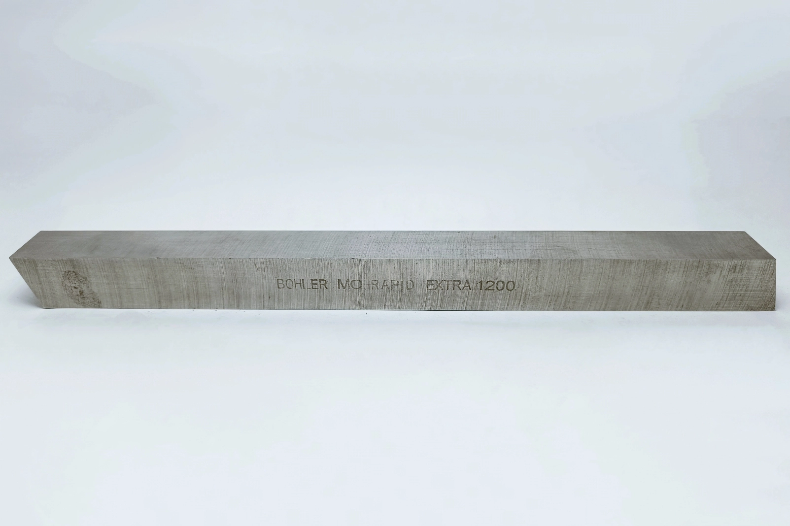 تیغچه HSS چهارگوش 16*16*200 برند BOHLER آلمان