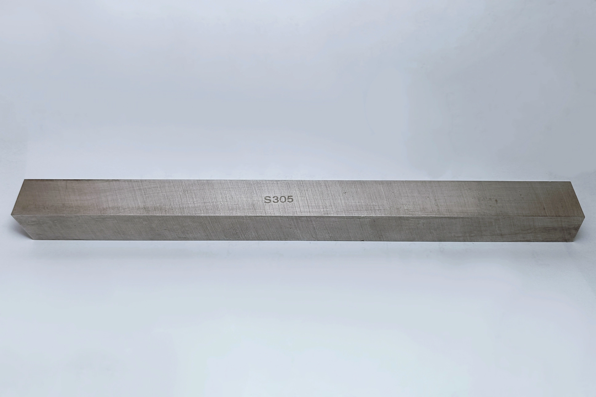 تیغچه HSS چهارگوش 16*16*200 برند BOHLER آلمان