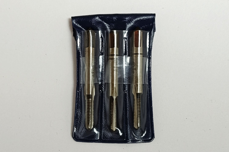 مشخصات، قیمت و خرید قلاویز دستی M4 سایز ۴ میلیمتر طرح FRA | ابزار مقاوم و اقتصادی برای کارهای مکانیکی | قلاویز دستی و ماشینی