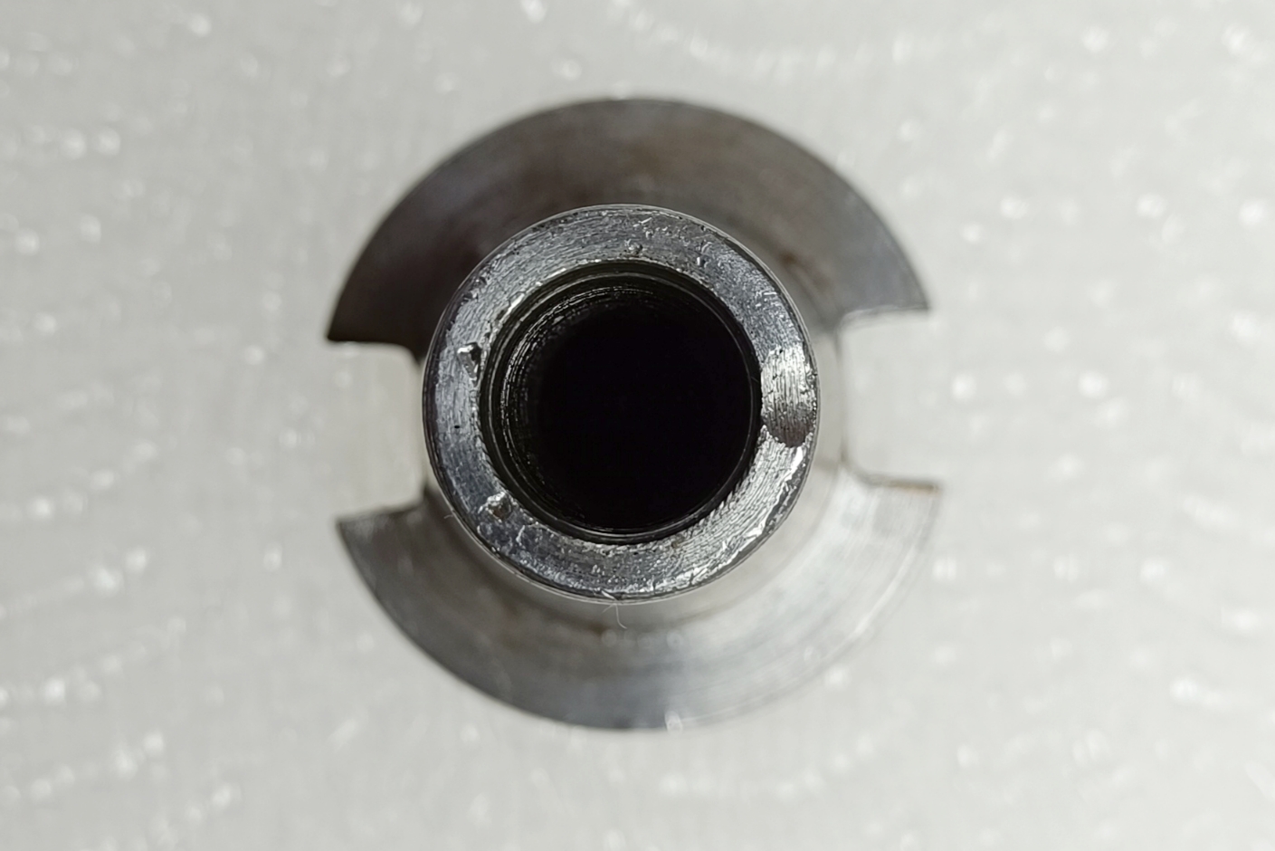 کولت کف تراش گیر ISO 40 شفت 16 (کارکرده)