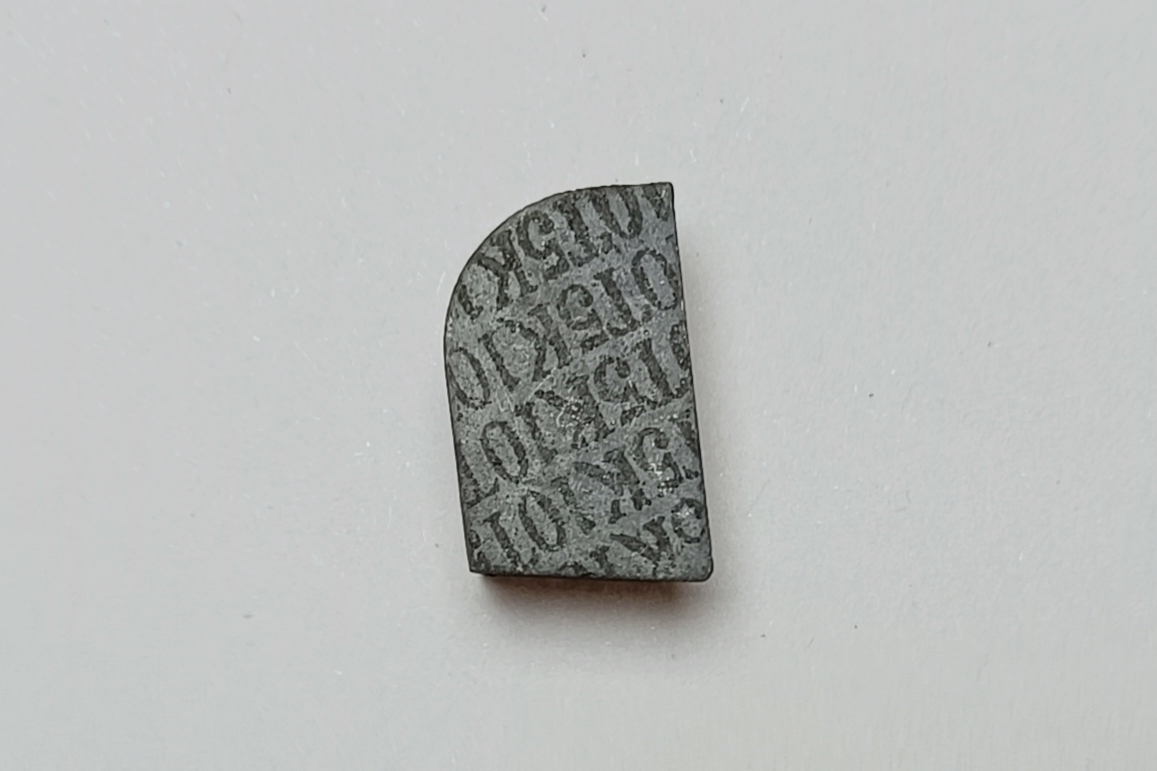 الماس جوشی ناخنی روسی سایز 12 * 20 ضخامت 7 میلیمتر T5K10