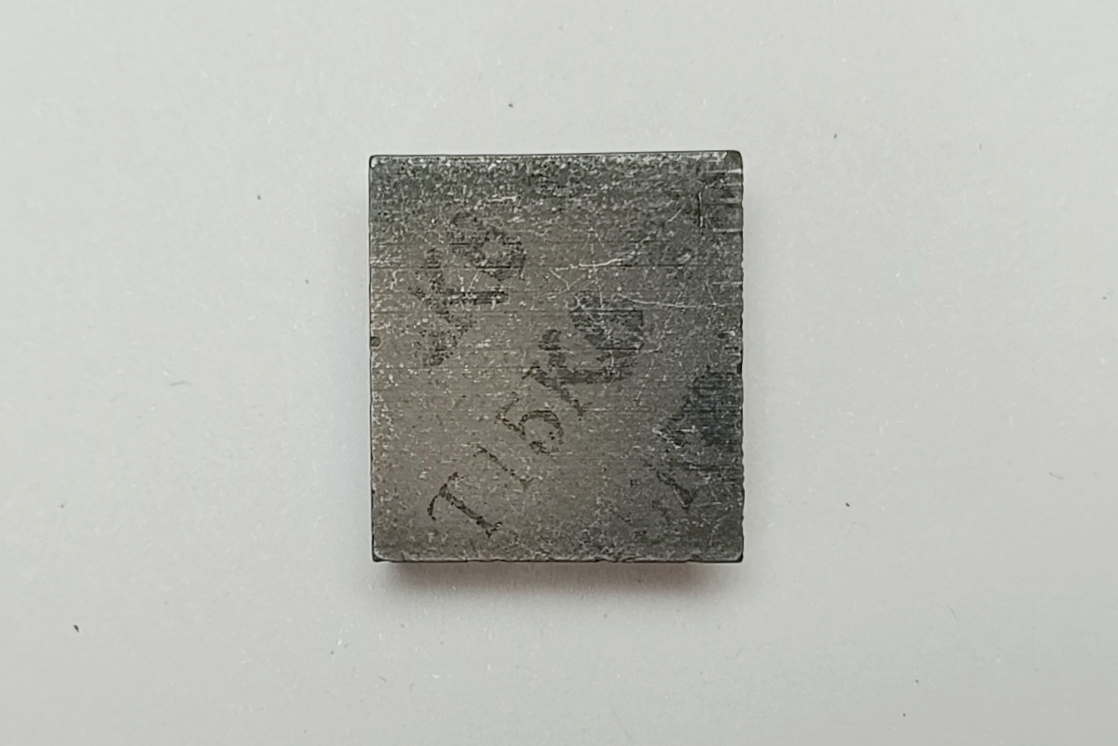 الماس جوشی ذوزنقه‌ای روسی سایز 16 * 18 ضخامت 6 میلیمتر T5K10