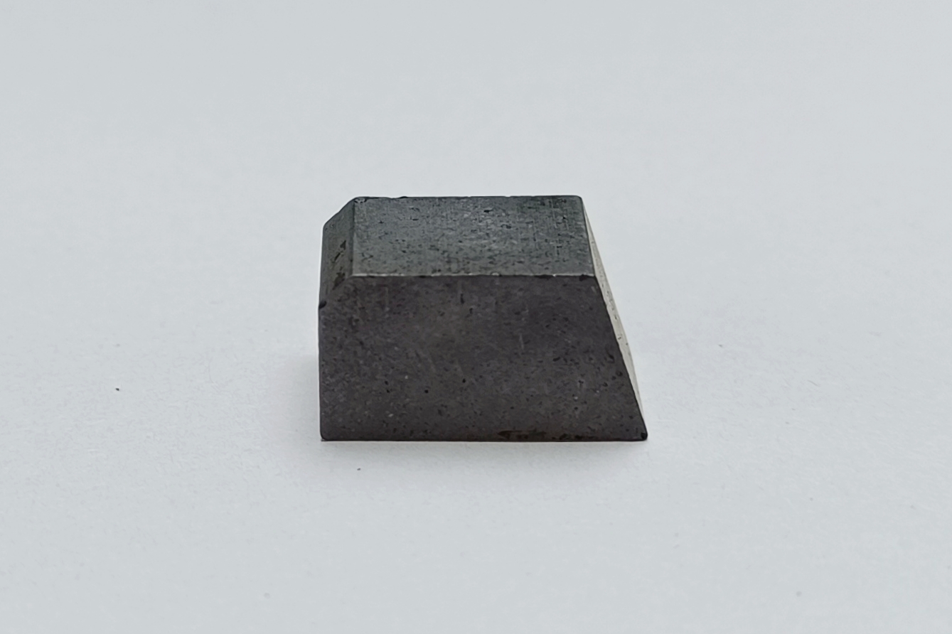 الماس جوشی ذوزنقه‌ای روسی سایز 11 * 18 ضخامت 10 میلیمتر T5K10