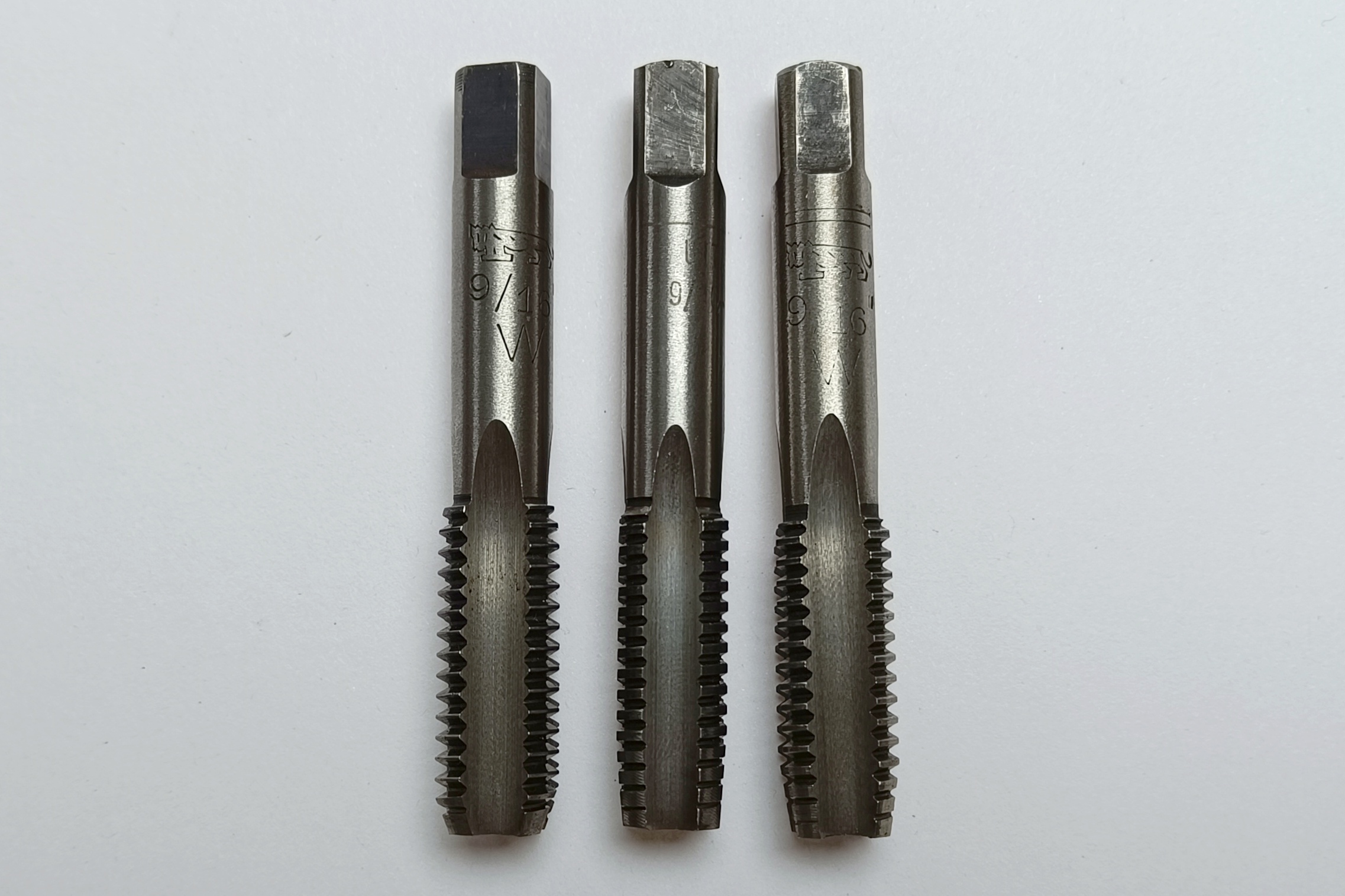 قلاویز دستی سایز 9/16 BSW اینچ برند UITA ایتالیا