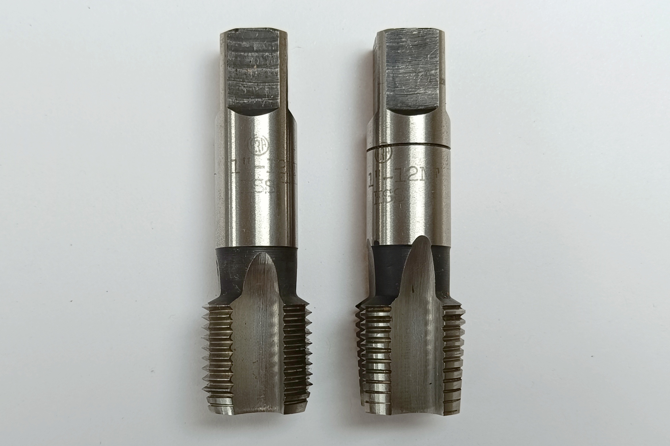 قلاویز دستی HSS سایز 12 * 1 UNF اینچ برند FRA یوگسلاو (اصل) (استوک)