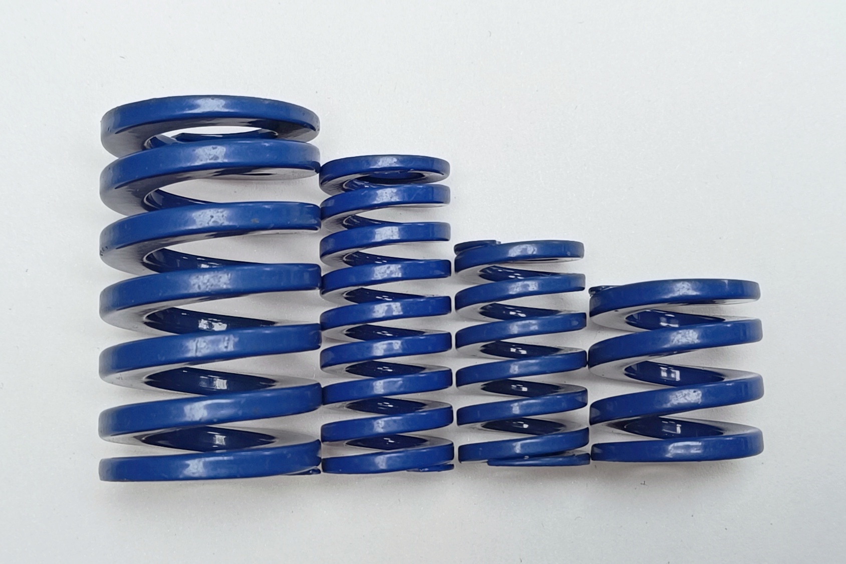 فنر قالب سازی آبی رنگ سایز 44 * 10 ساخت ایتالیا